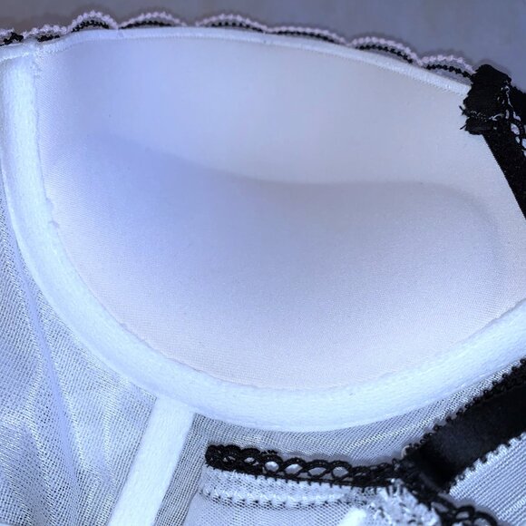 Victoria's Secret Bra Bridal Demi Longline Dream Angels White Tulle Pink 34C NWT - Picture 7 of 13